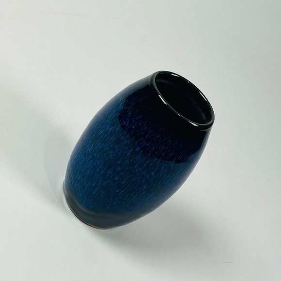 Beautiful Decorative 6" Blue Black 2 tone Glazed Table Vase - Picture 6 of 8